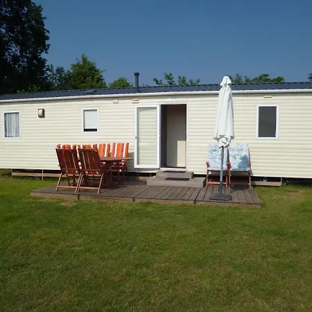 Κάμπινγκ Chalet Wilbertoord